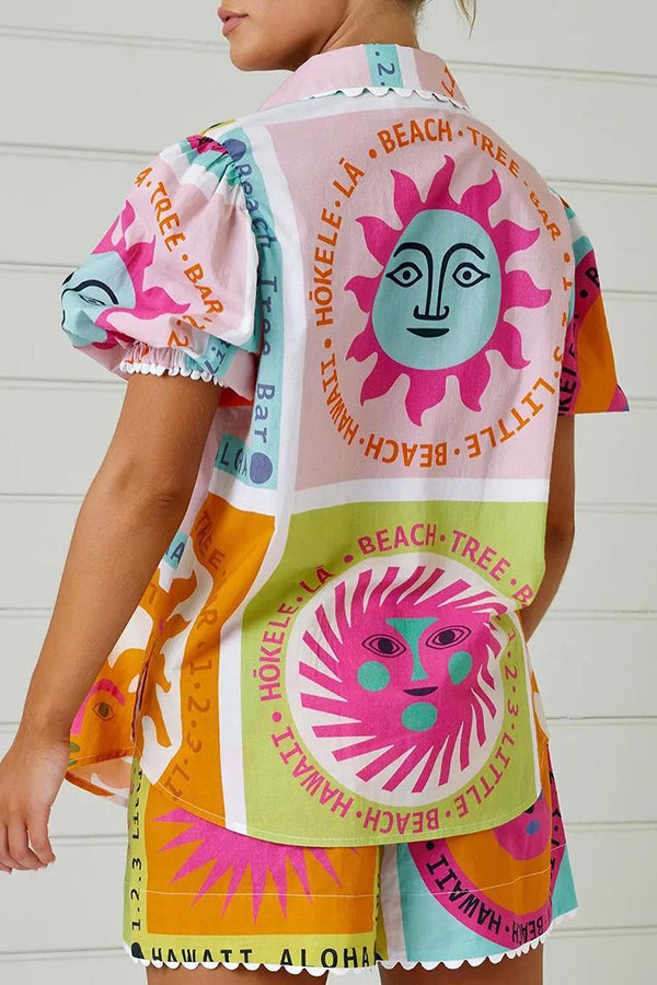 Snyggt set med shorts och knappar i midjan, fickor och elastiska midjor