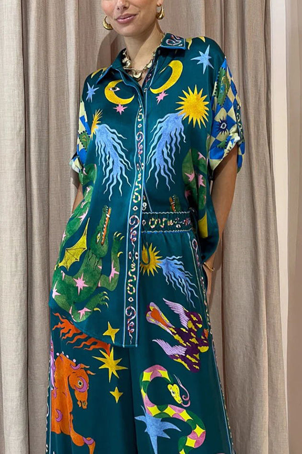 Strandchic linneblandning med unikt tryck och knappar i överdimensionerad blus