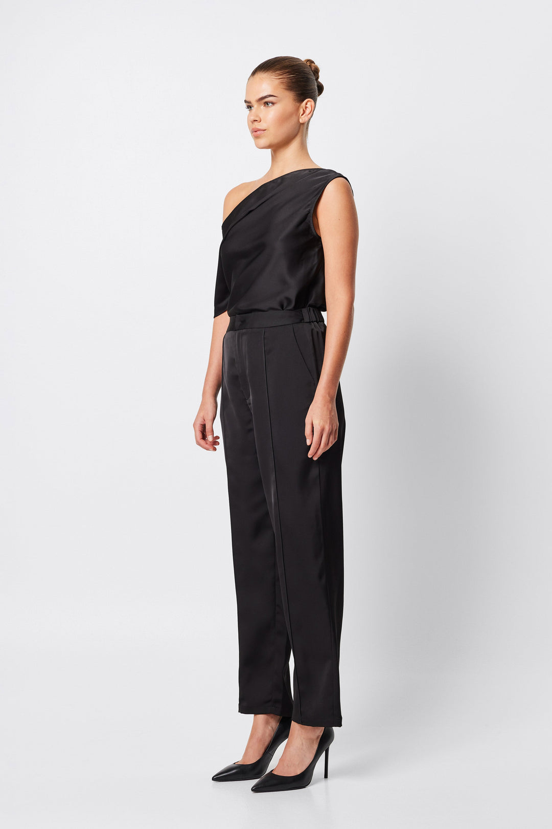 Mythal Toulouse Pant Black