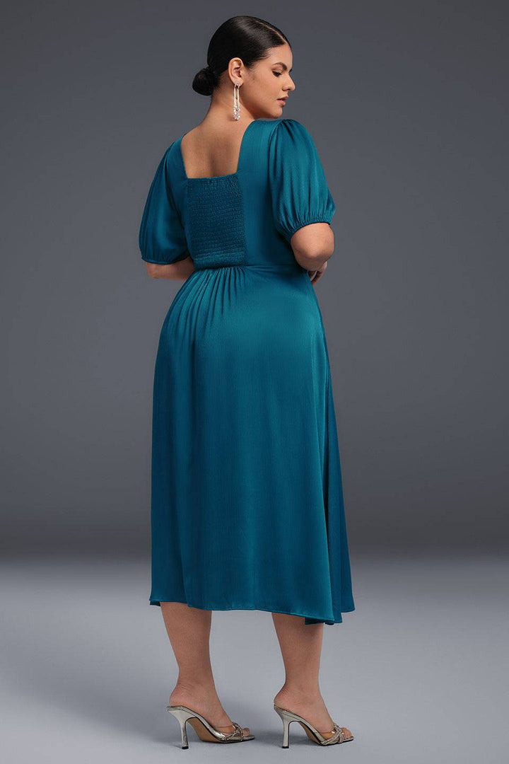 Curveins Plus Size Elegant V-ringad Puffärm Maxiklänning 