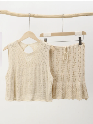 THE MILA SET