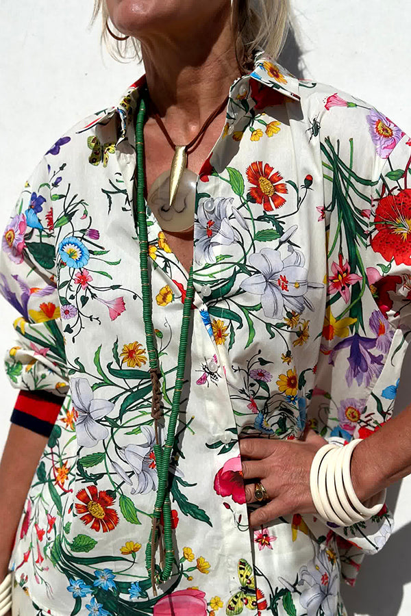 Fabulous Fiesta Satin Blommig Unikt Mönster Button Down Oversized Blus